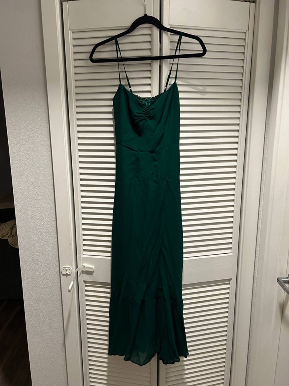 Reformation Emersyn Dress Emerald - Size 2 - Picture 2 of 4